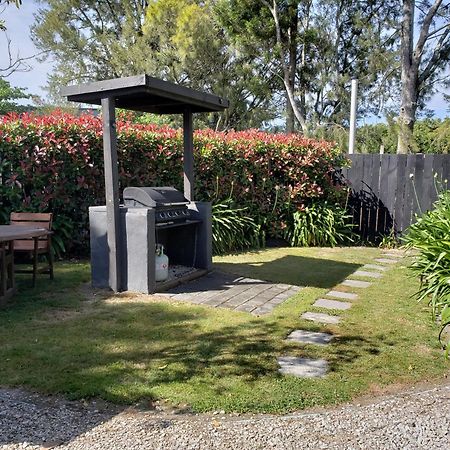 Tasman Motor Camp Hotel Exterior photo