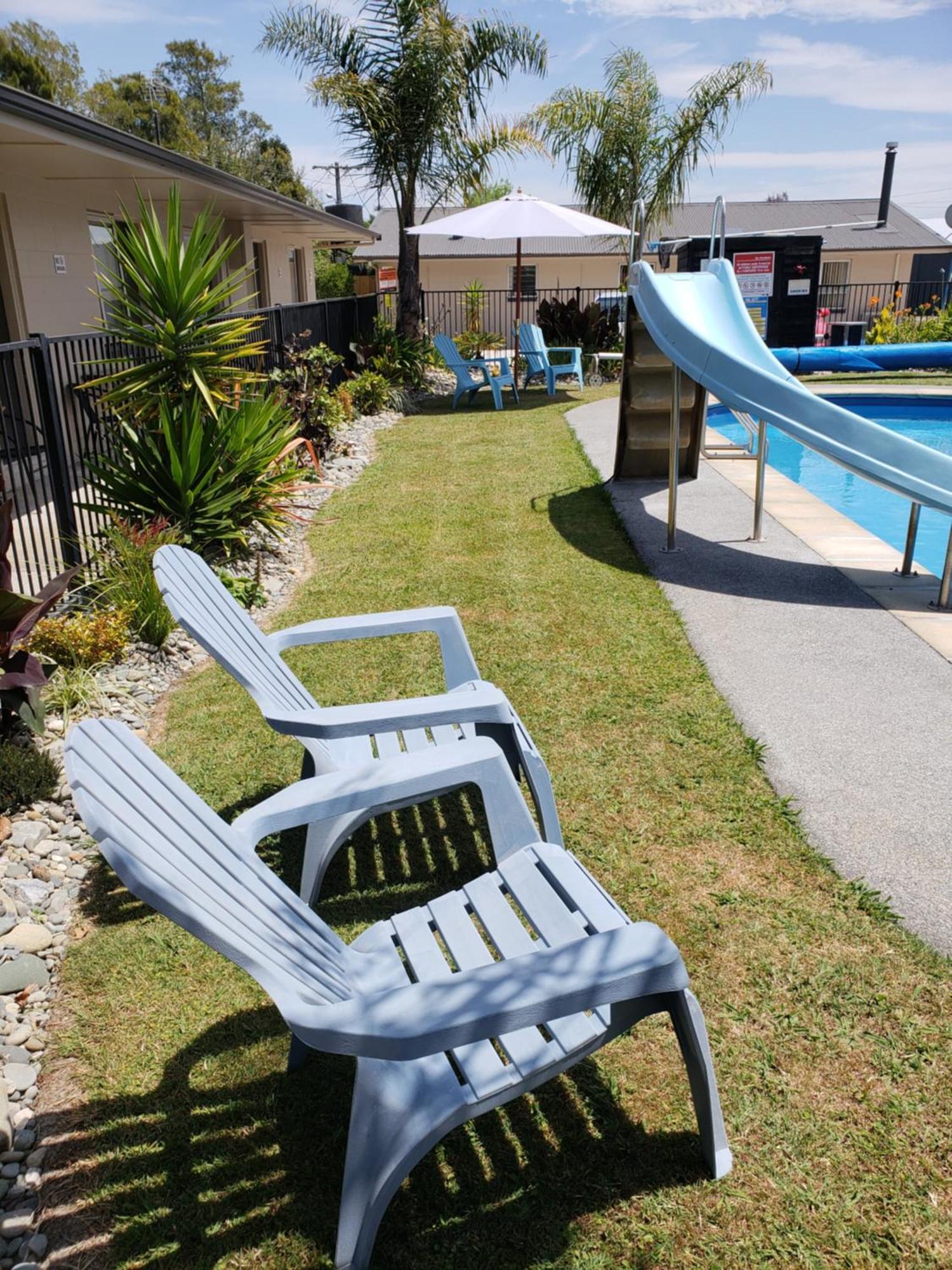 Tasman Motor Camp Hotel Exterior photo